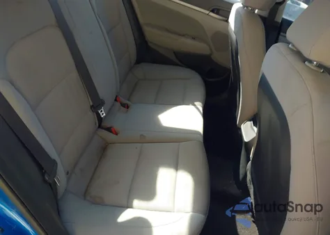 2018 Hyundai Elantra Sel из США, поврежденный, VIN 5NPD84LFXJH249640